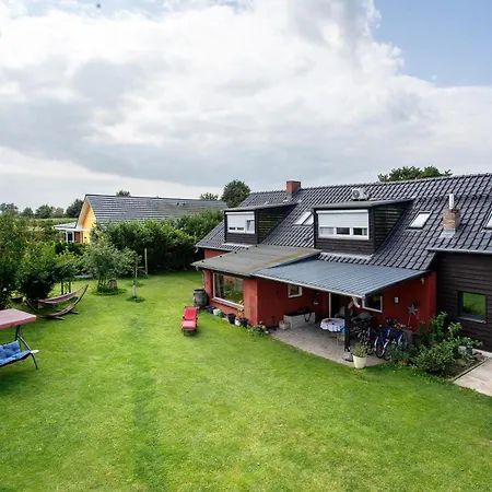 Fereienhaus Usedom Achterland * Dewichow